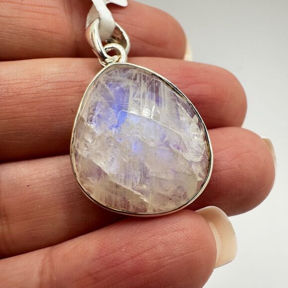 NWT 18x21mm faceted Moonstone pear shaped, in solid sterling silver pendant! - Picture 6 of 10